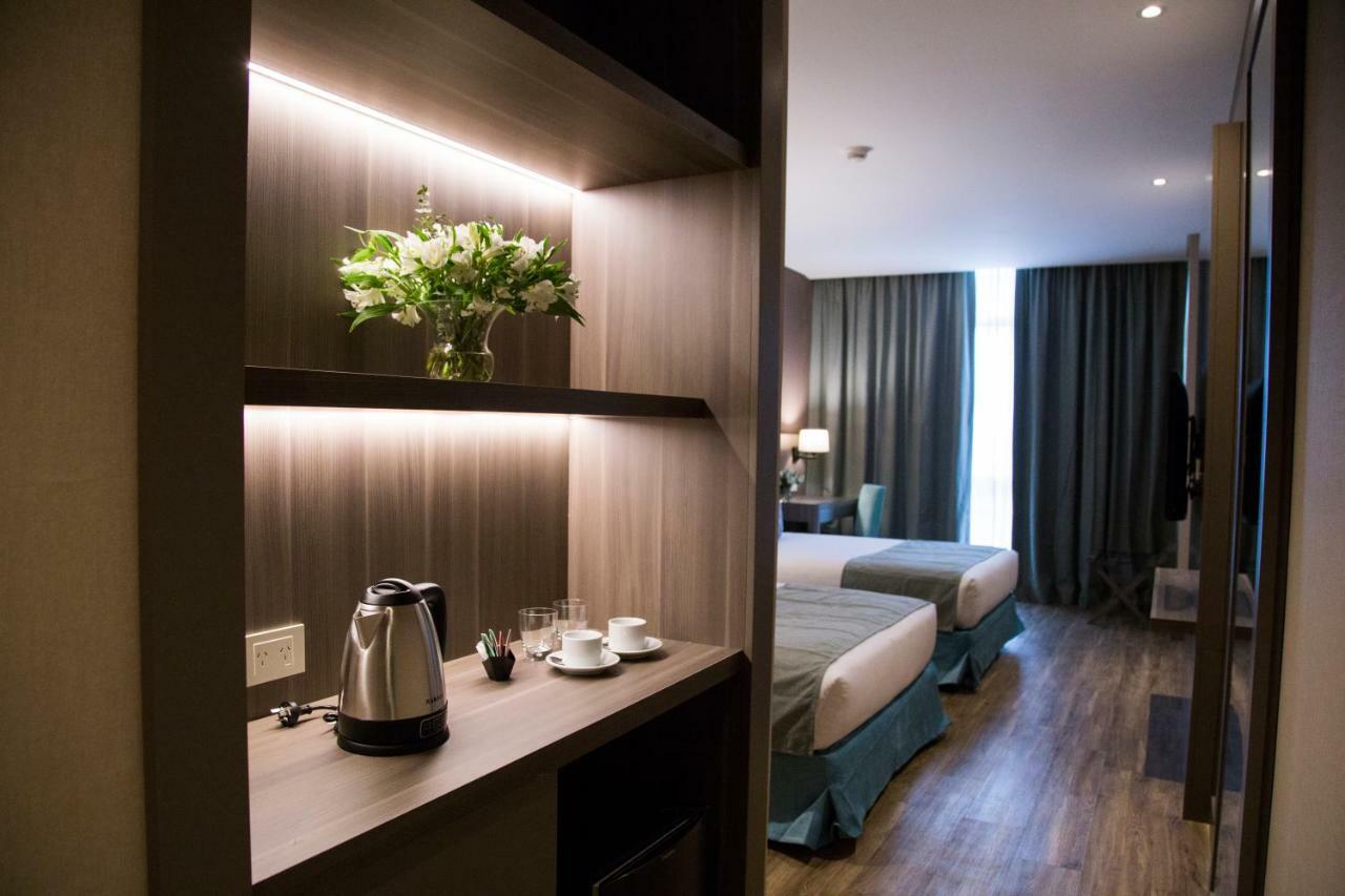 Hotel Land Plaza La Plata Kültér fotó