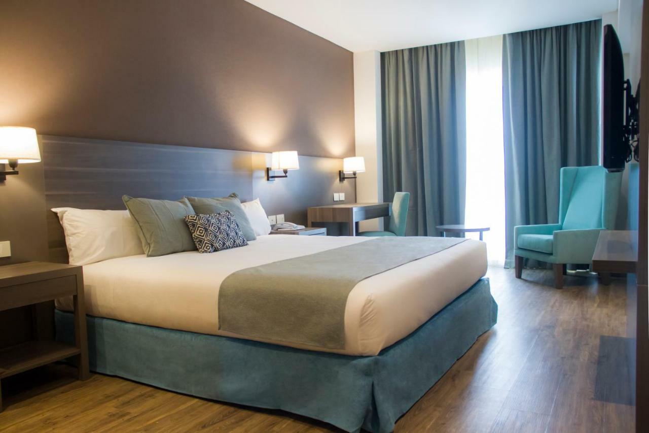 Hotel Land Plaza La Plata Kültér fotó